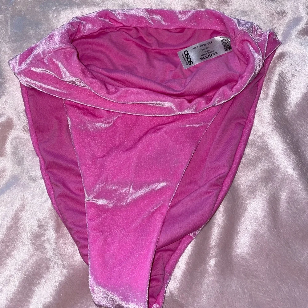 RAVE FESTIVAL BOTTOMS - Picture 1 of 3